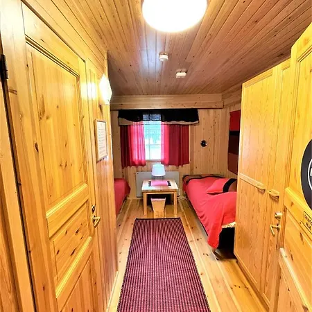木屋 Tunturipoelloe / Lapland,