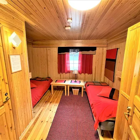 Tunturipoelloe / Lapland, * Saariselka