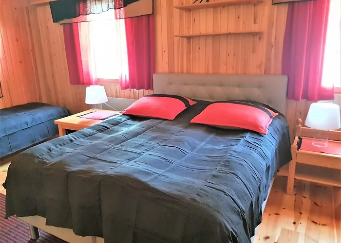 Tunturipoelloe / Lapland, *